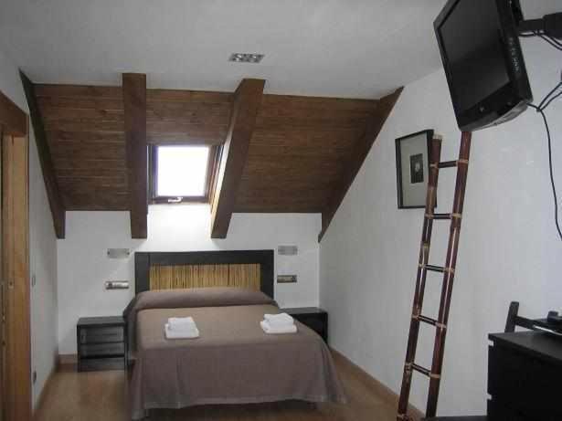 Apartamentos Puerta De Ordesa Laspuna Bagian luar foto