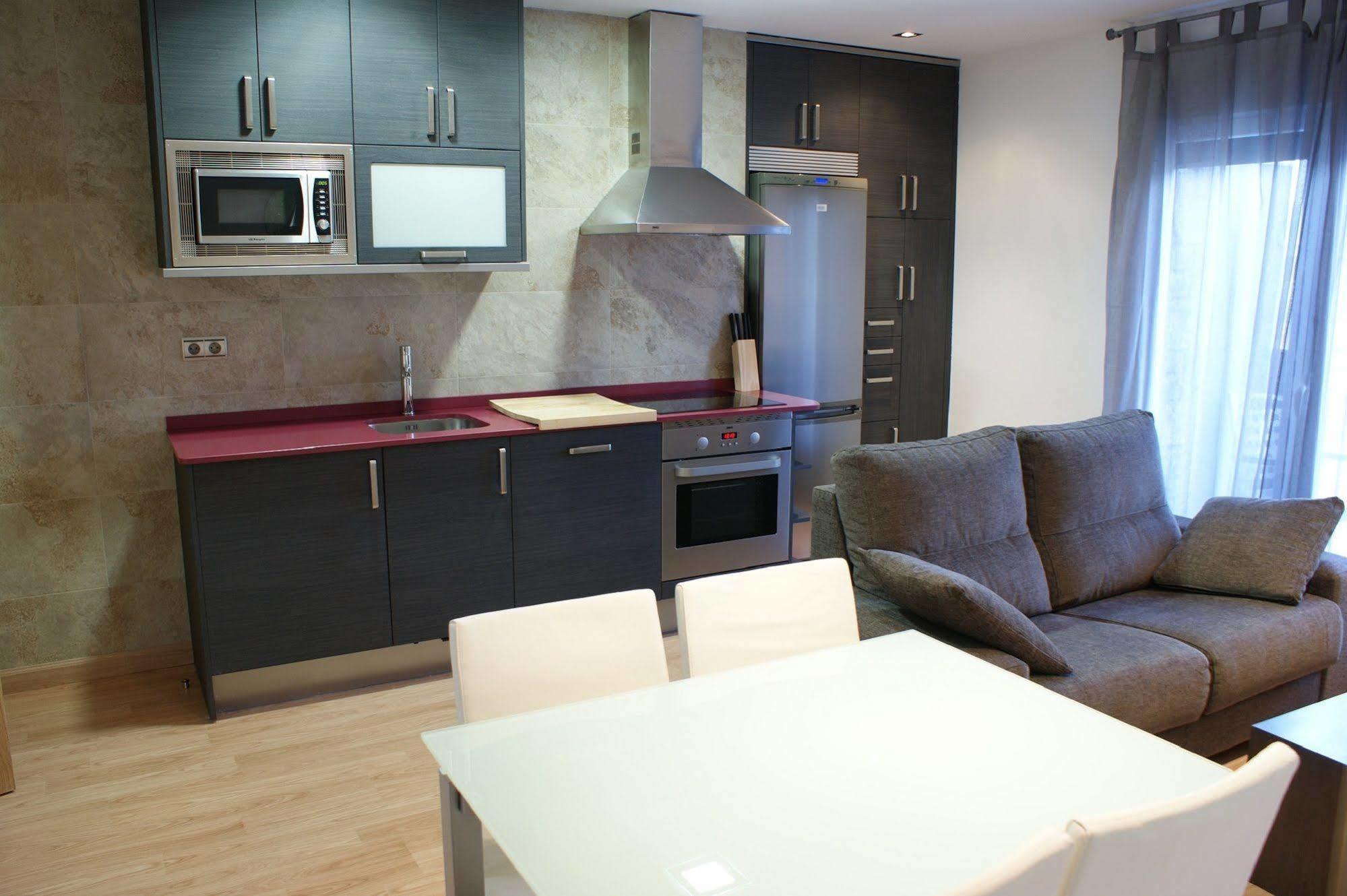 Apartamentos Puerta De Ordesa Laspuna Bagian luar foto
